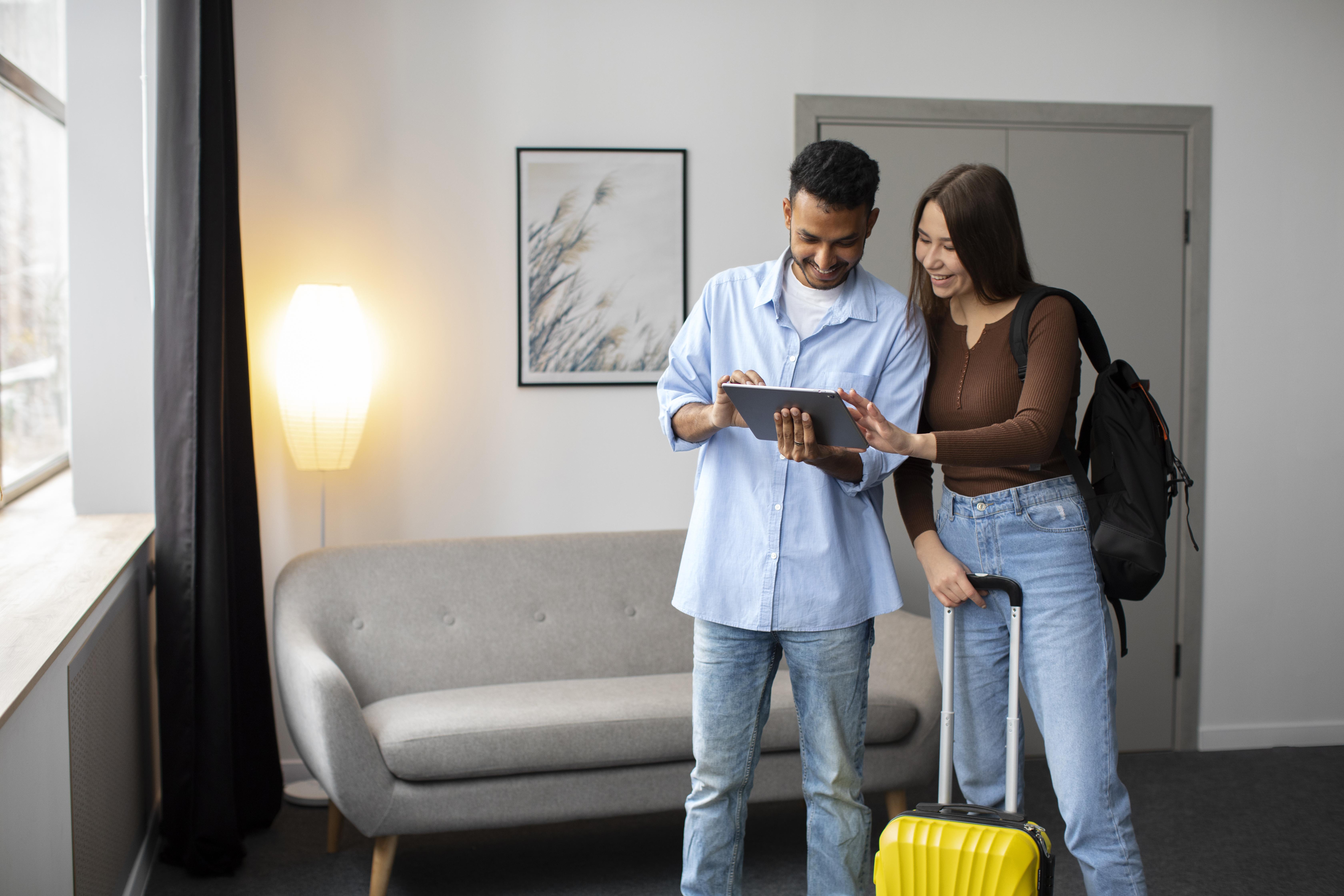 Hotel Bookings